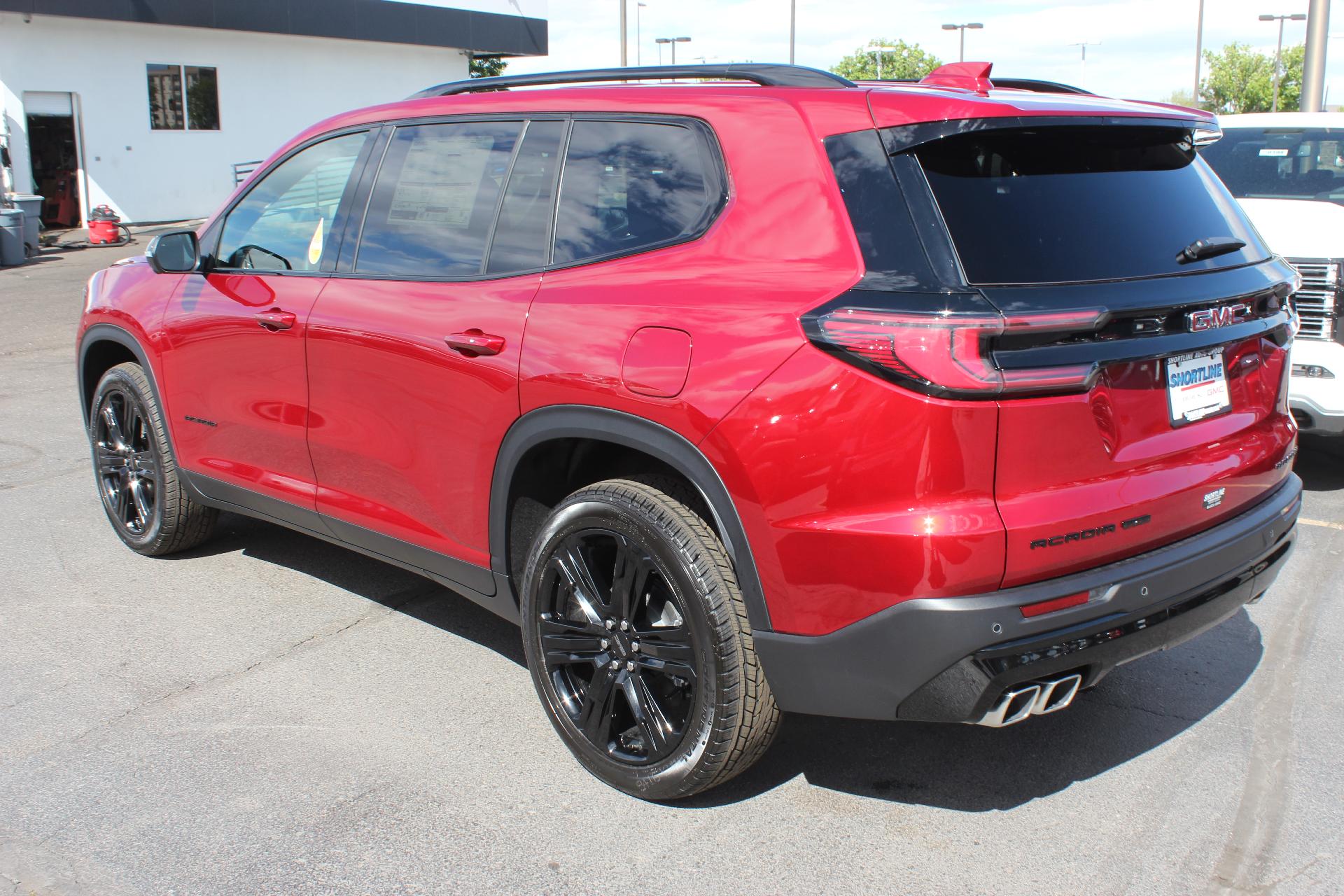 2025 GMC Acadia Vehicle Photo in AURORA, CO 80012-4011