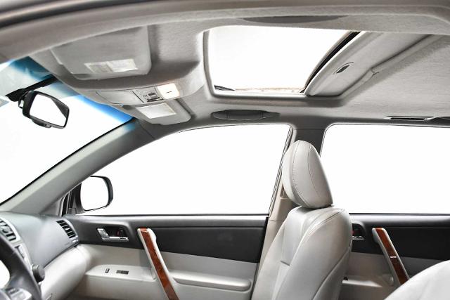2013 Toyota Highlander Vehicle Photo in DALLAS, TX 75235
