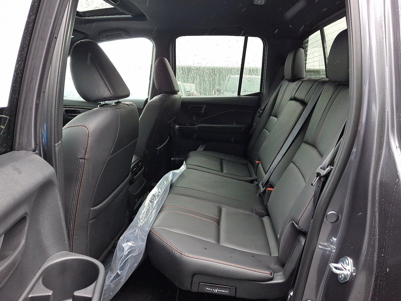2025 Honda Ridgeline Vehicle Photo in Harrisburg, PA 17111