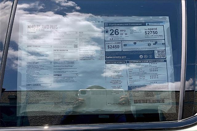 2025 Volvo XC40 Vehicle Photo in Houston, TX 77007