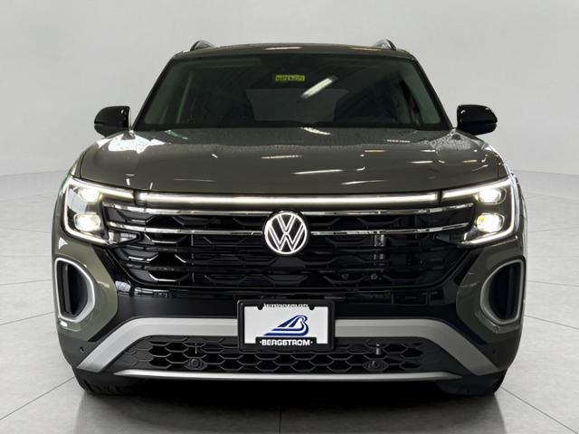2025 Volkswagen Atlas Vehicle Photo in Oshkosh, WI 54904