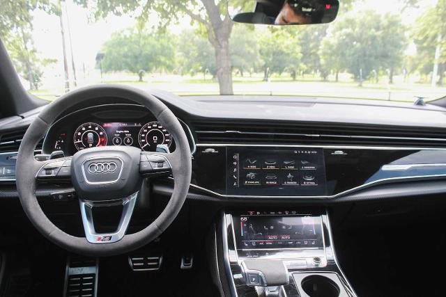 2023 Audi RS Q8 Vehicle Photo in HOUSTON, TX 77090