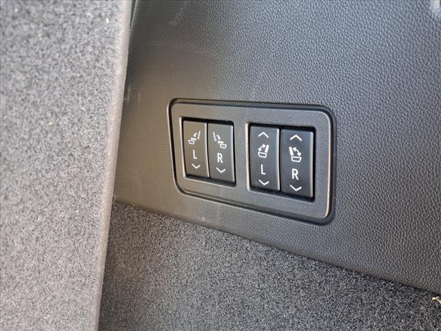 2022 Cadillac XT6 Vehicle Photo in SMITHTOWN, NY 11787-5023