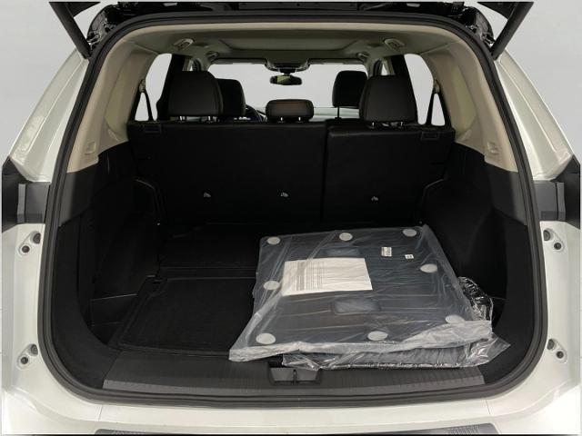2025 Nissan Rogue Vehicle Photo in Appleton, WI 54913