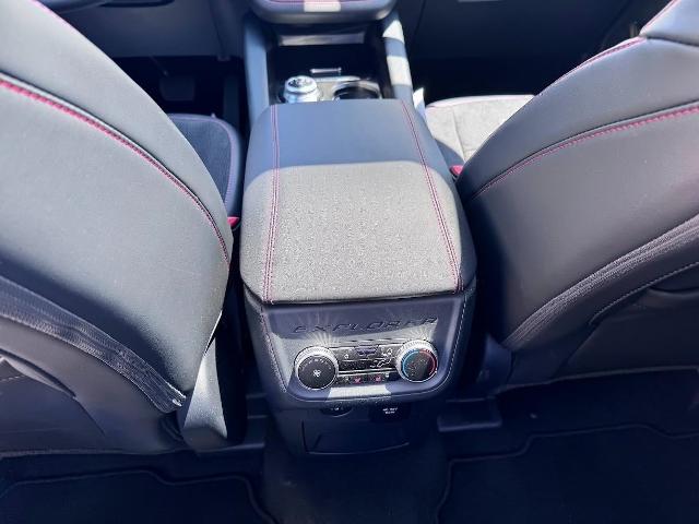 2025 Ford Explorer Vehicle Photo in Green Bay, WI 54304