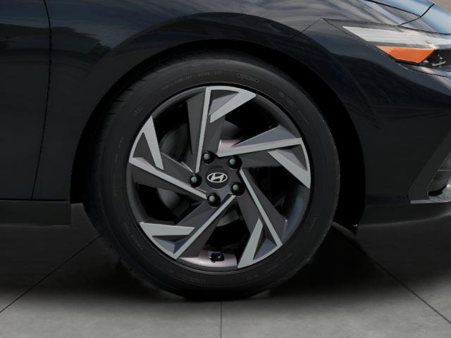 2025 Hyundai ELANTRA Vehicle Photo in Green Bay, WI 54304