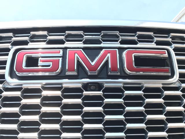 2021 GMC Yukon XL Vehicle Photo in GREEN BAY, WI 54303-3330