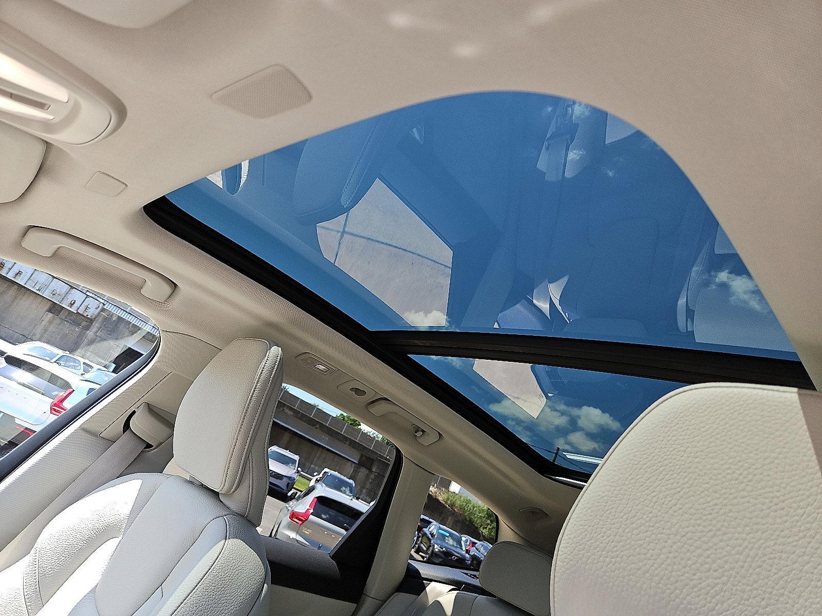 2024 Volvo XC60 Vehicle Photo in Trevose, PA 19053