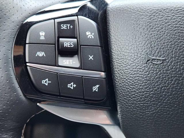2023 Ford Explorer Vehicle Photo in DENTON, TX 76210-9321