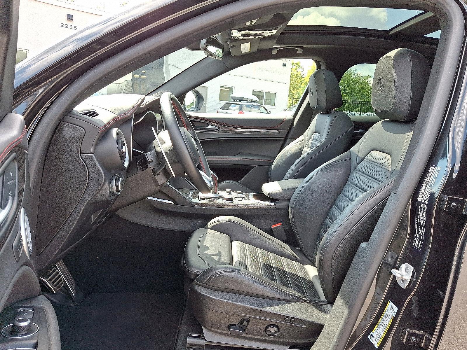 2023 Alfa Romeo Stelvio Vehicle Photo in Willow Grove, PA 19090