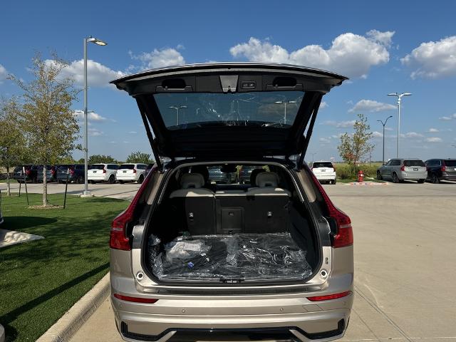2025 Volvo XC60 Plug-In Hybrid Vehicle Photo in Grapevine, TX 76051