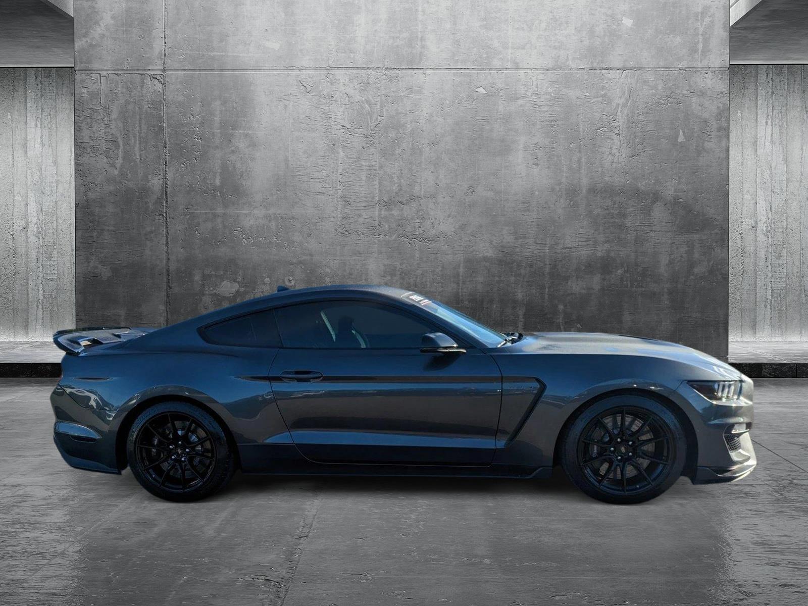 2020 Ford Mustang Vehicle Photo in Jacksonville, FL 32244