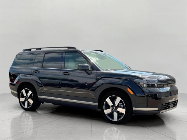 2025 Hyundai SANTA FE Hybrid Vehicle Photo in Green Bay, WI 54304