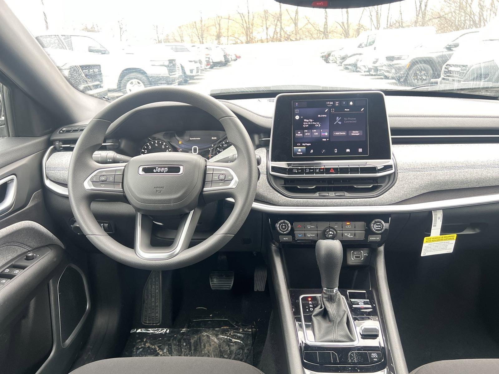 2025 Jeep Compass Vehicle Photo in Mechanicsburg, PA 17050-1707