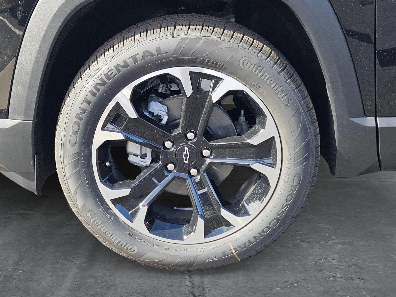 2025 Chevrolet Equinox Vehicle Photo in GILBERT, AZ 85297-0446