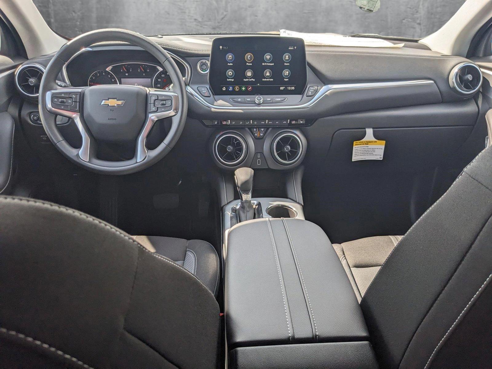 2025 Chevrolet Blazer Vehicle Photo in MIAMI, FL 33172-3015