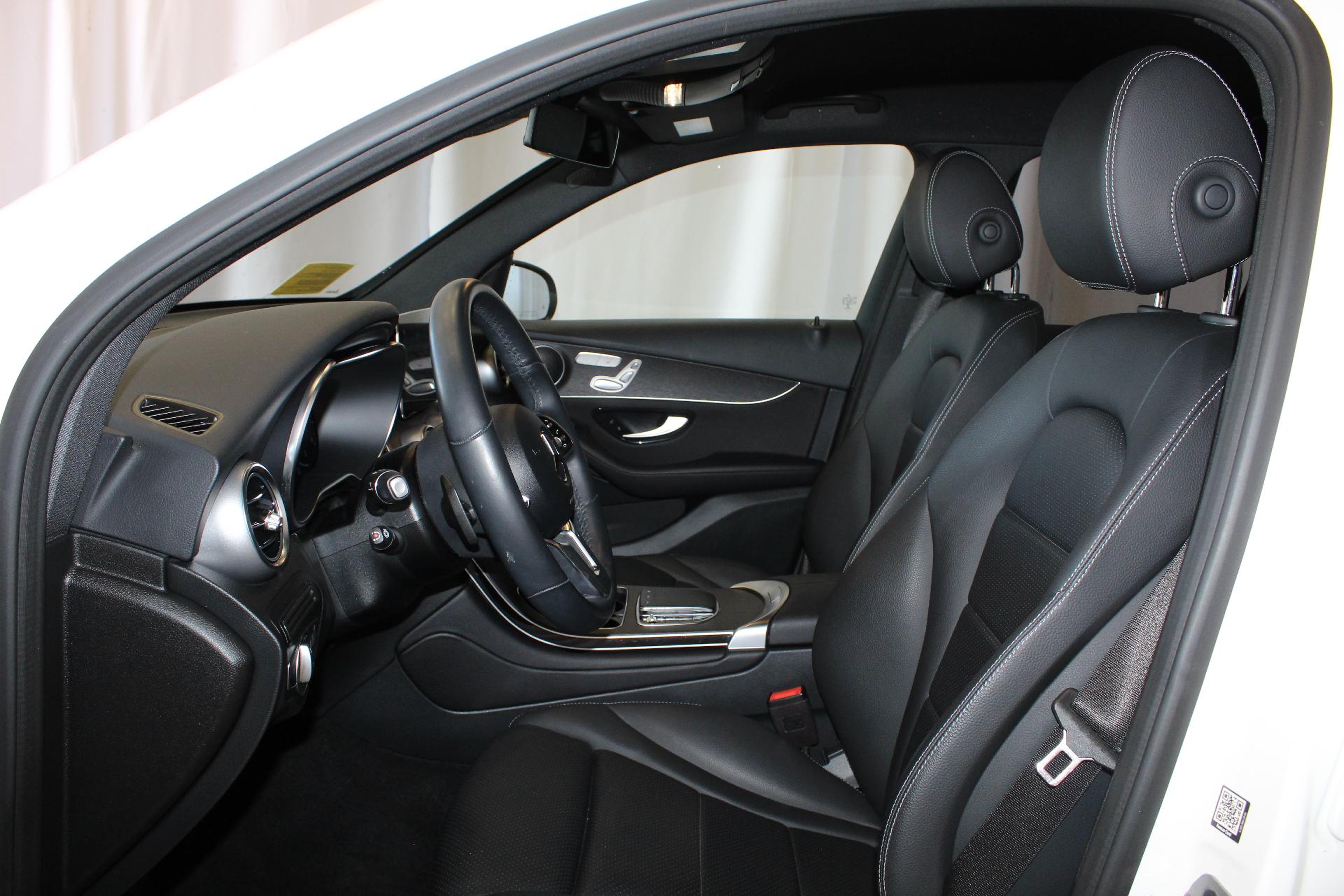 2022 Mercedes-Benz GLC Vehicle Photo in NORTHAMPTON, MA 01060-1120