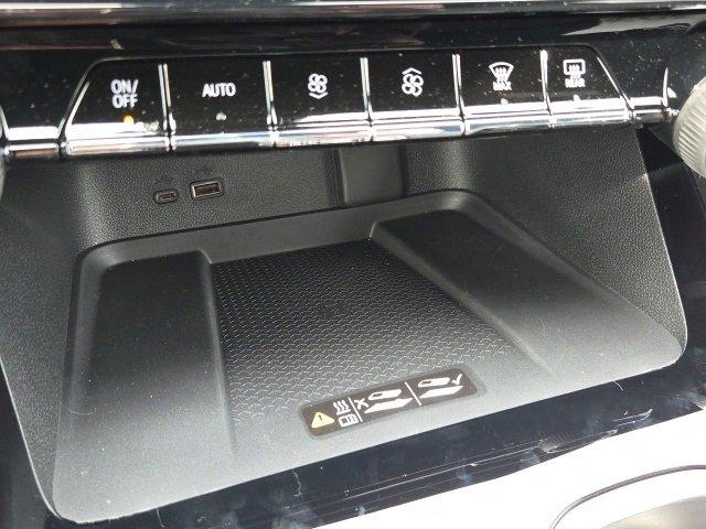 2025 Chevrolet Traverse Vehicle Photo in EVERETT, WA 98203-5662