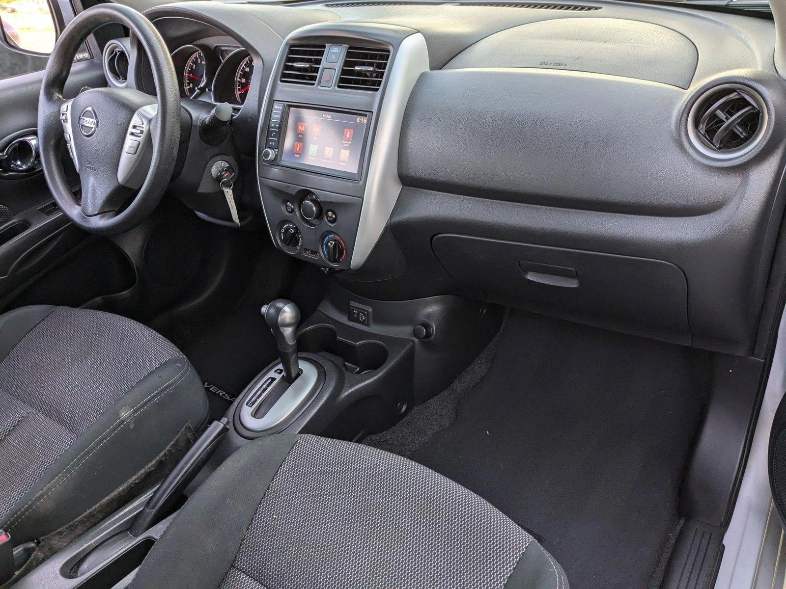 2019 Nissan Versa Sedan Vehicle Photo in VALENCIA, CA 91355-1705