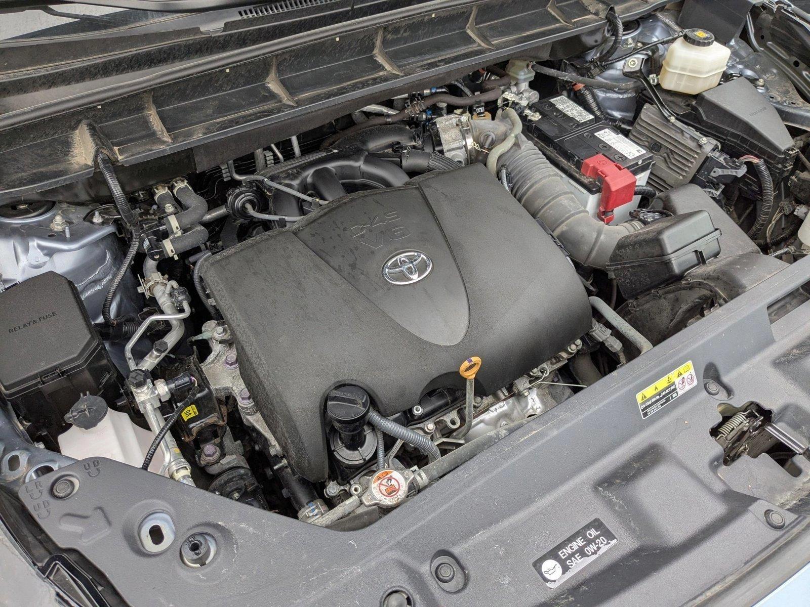 2022 Toyota Highlander Vehicle Photo in Spokane Valley, WA 99212