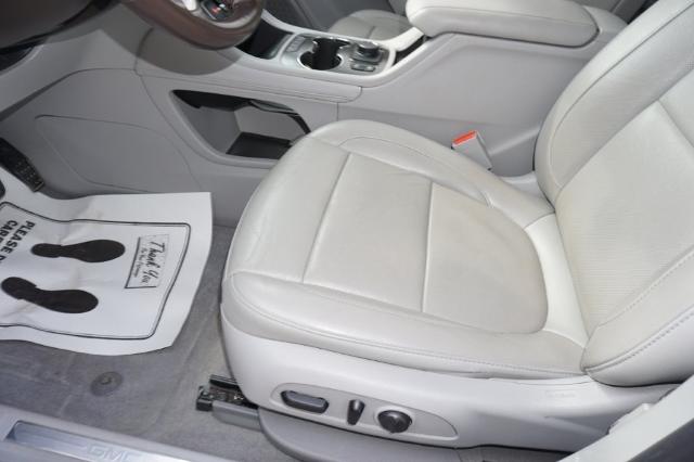 2020 GMC Acadia Vehicle Photo in FAIRMONT, WV 26554-2318