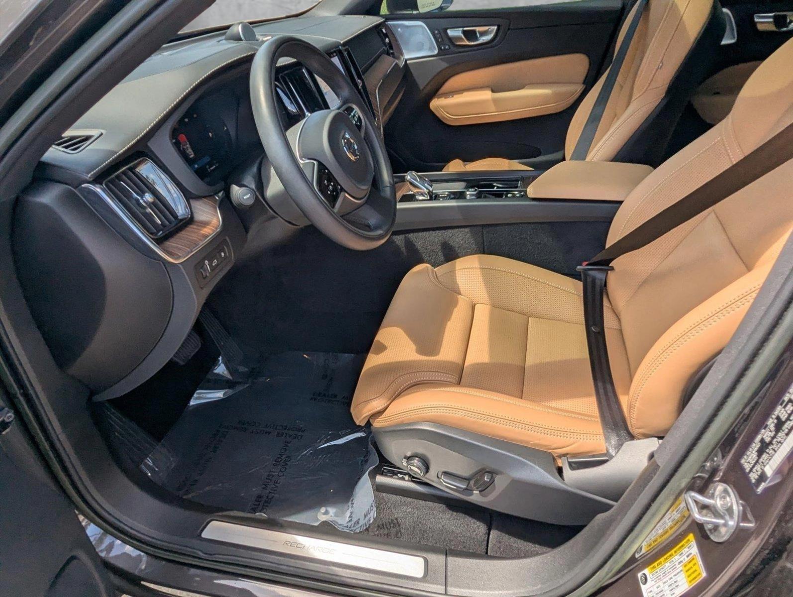 2022 Volvo XC60 Recharge Plug-In Hybrid Vehicle Photo in Delray Beach, FL 33444