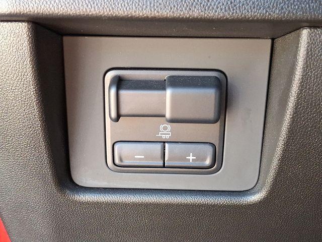 2023 GMC Canyon Vehicle Photo in DANBURY, CT 06810-5034