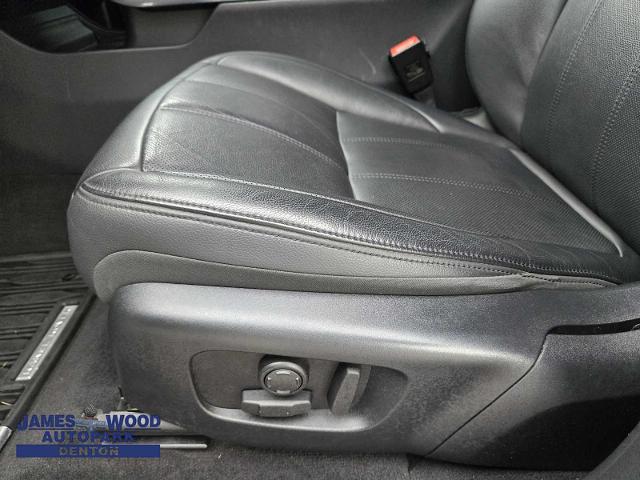 2023 Range Rover Evoque Vehicle Photo in DENTON, TX 76210-9321