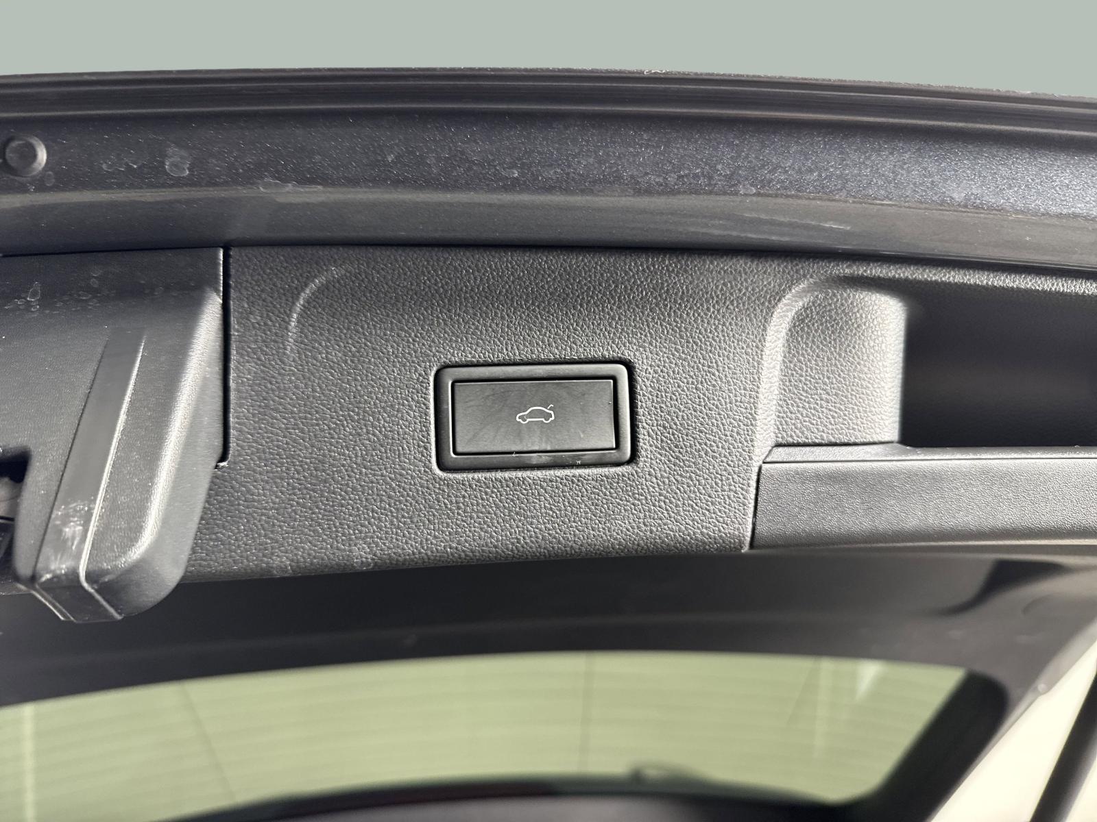 2022 Volkswagen Atlas Vehicle Photo in Georgetown, TX 78626