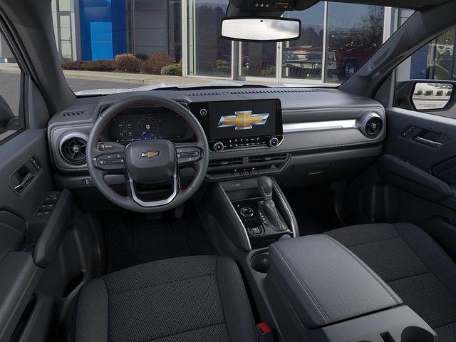 2025 Chevrolet Colorado Vehicle Photo in DANBURY, CT 06810-5034