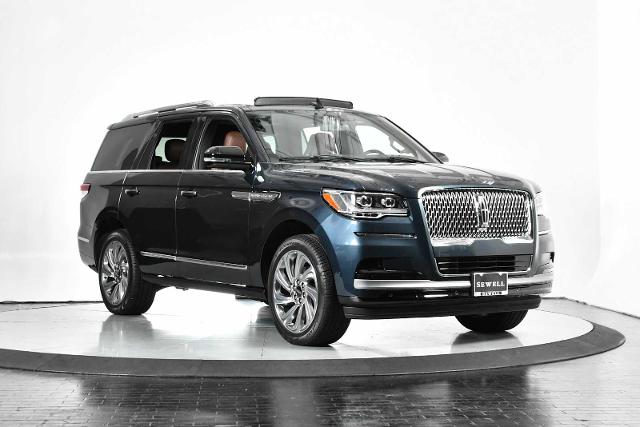 2024 Lincoln Navigator Vehicle Photo in DALLAS, TX 75235