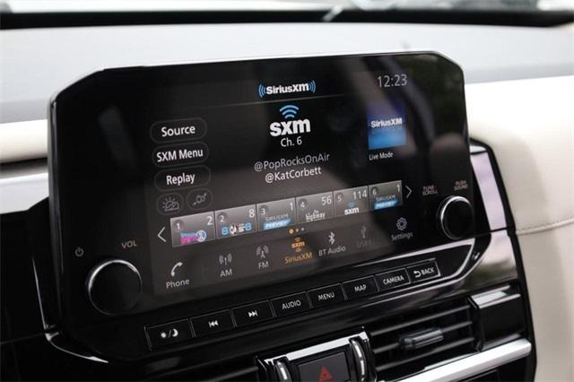2025 Nissan Pathfinder Vehicle Photo in Hazelwood, MO 63042