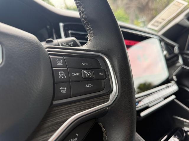 2022 Jeep Wagoneer Vehicle Photo in Savannah, GA 31419