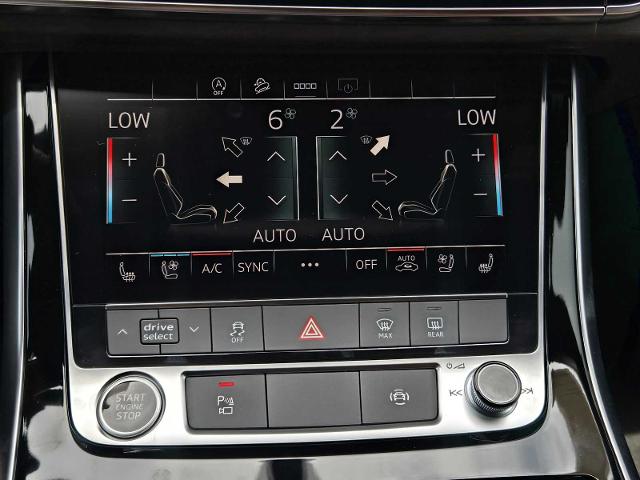 2025 Audi Q7 Vehicle Photo in SUGAR LAND, TX 77478