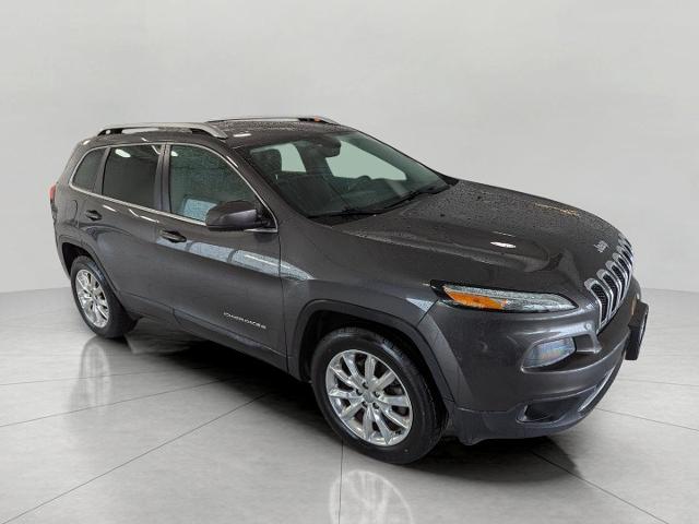 2017 Jeep Cherokee Vehicle Photo in Oshkosh, WI 54901