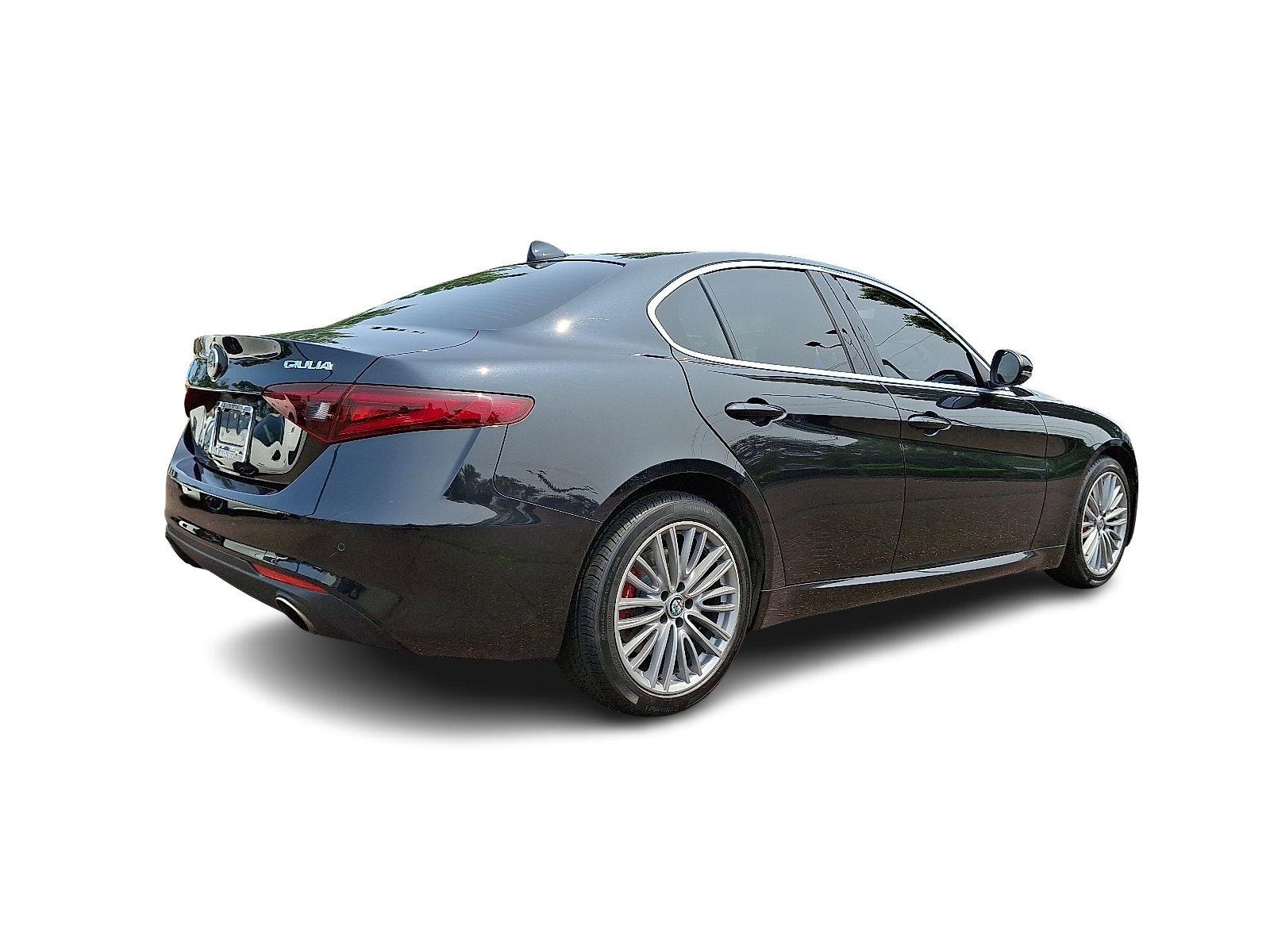 2018 Alfa Romeo Giulia Vehicle Photo in Willow Grove, PA 19090