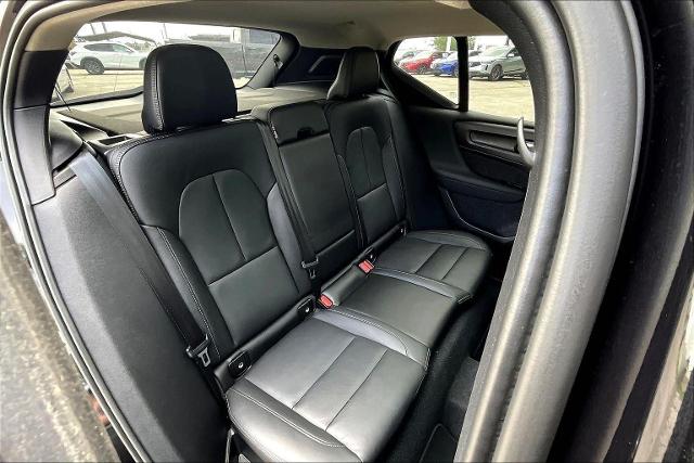 2024 Volvo XC40 Vehicle Photo in Tulsa, OK 74145