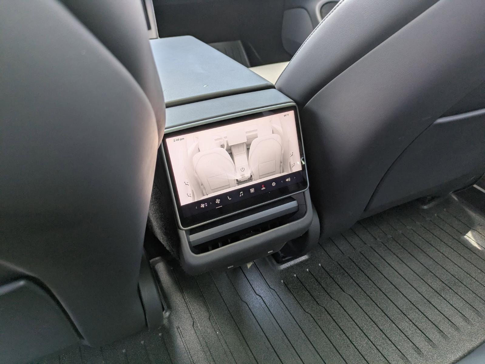 2024 Tesla Model 3 Vehicle Photo in SELMA, TX 78154-1460