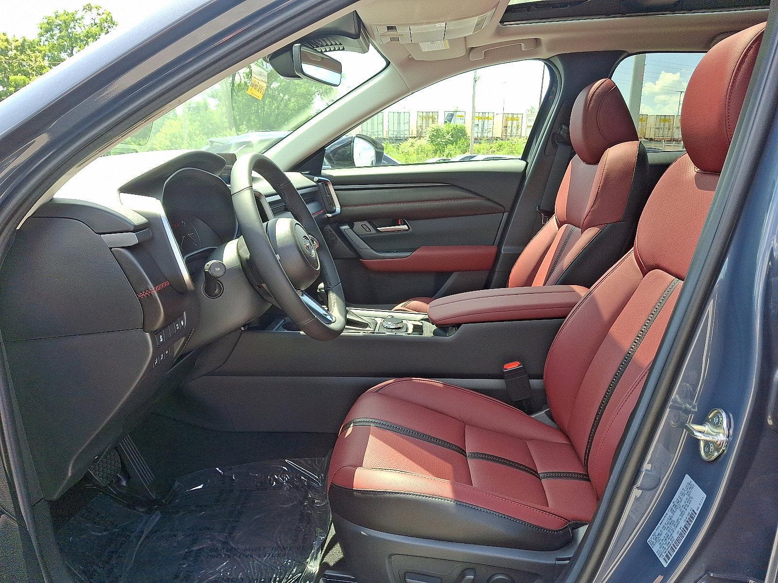 2025 Mazda CX-50 Hybrid Vehicle Photo in Harrisburg, PA 17111