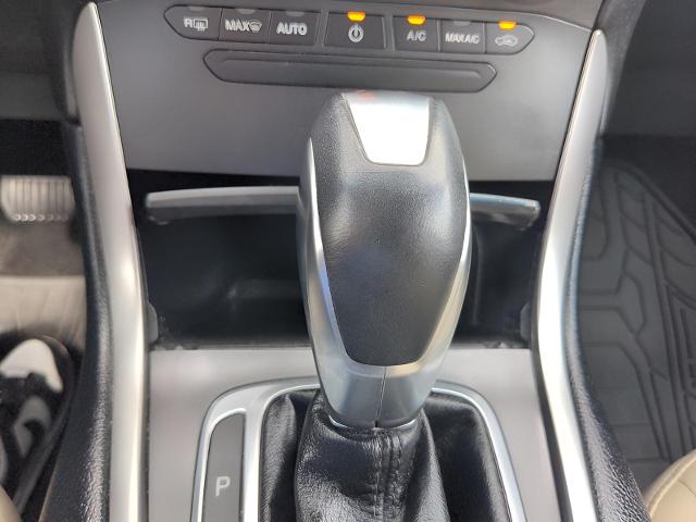 2016 Ford Edge Vehicle Photo in Green Bay, WI 54304