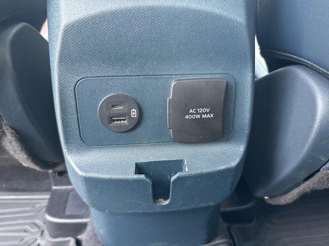 2022 Ford Maverick Vehicle Photo in Harrisburg, PA 17111-1033
