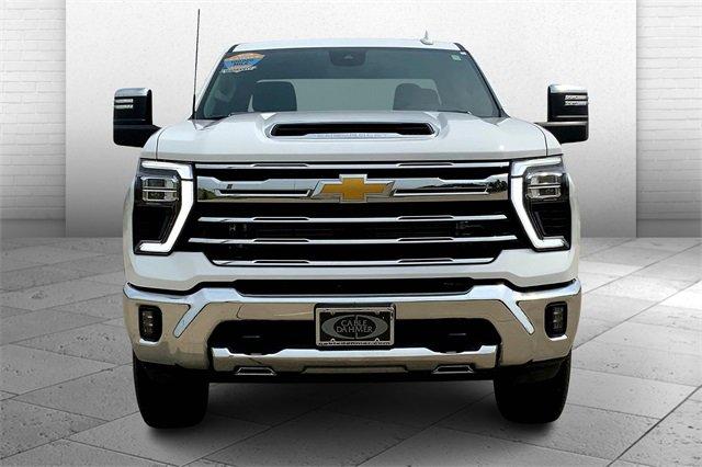 2024 Chevrolet Silverado 2500 HD Vehicle Photo in TOPEKA, KS 66609-0000