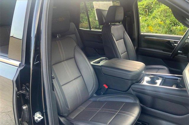 2025 Chevrolet Tahoe Vehicle Photo in KANSAS CITY, MO 64114-4545
