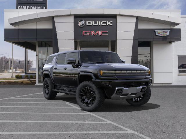 2025 GMC HUMMER EV SUV Vehicle Photo in INDEPENDENCE, MO 64055-1377