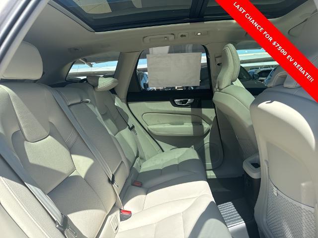 2025 Volvo XC60 Plug-In Hybrid Vehicle Photo in Grapevine, TX 76051