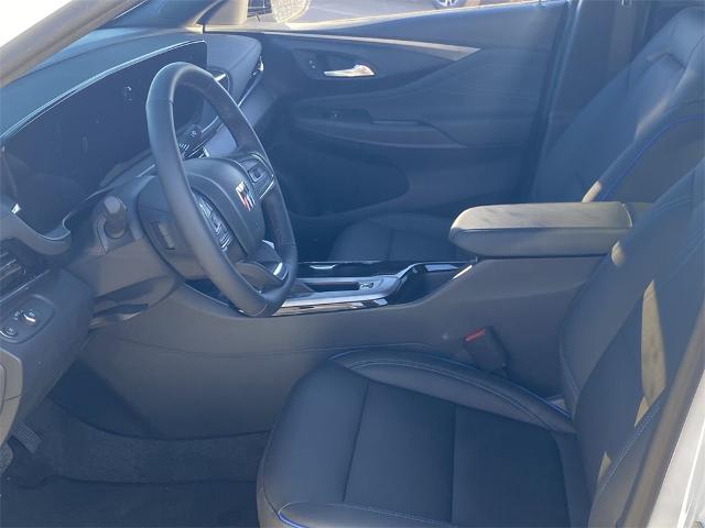 2025 Buick Envista Vehicle Photo in GOODYEAR, AZ 85338-1310