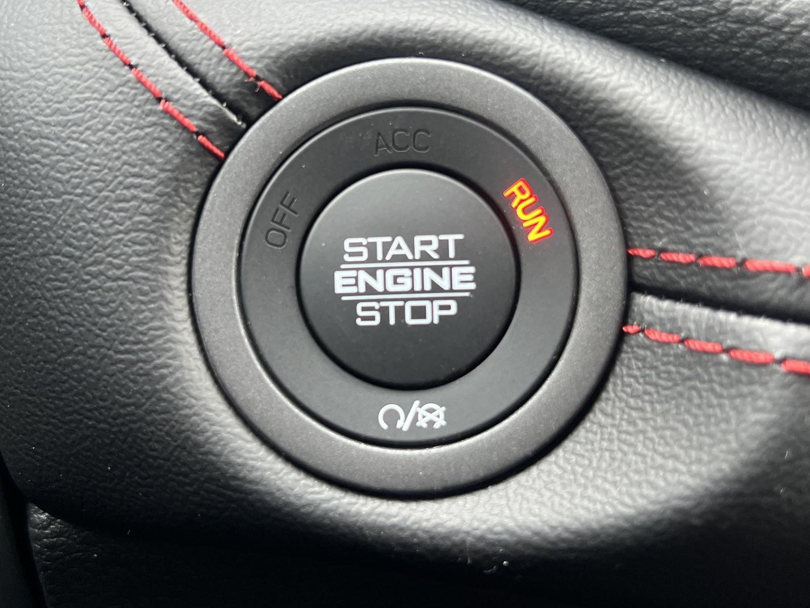 2025 Dodge Durango Vehicle Photo in Mechanicsburg, PA 17050-1707