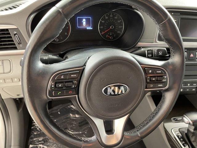2016 Kia Optima Vehicle Photo in PHOENIX, AZ 85014-3381
