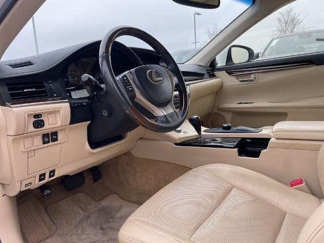 2014 Lexus ES 350 Vehicle Photo in Grapevine, TX 76051