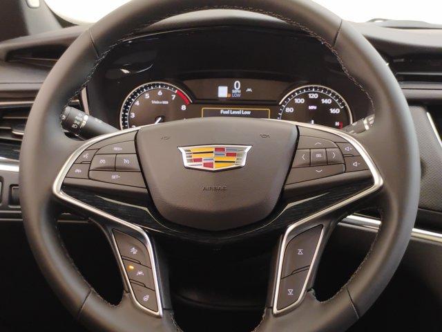 2025 Cadillac XT5 Vehicle Photo in PINEVILLE, NC 28134-8495